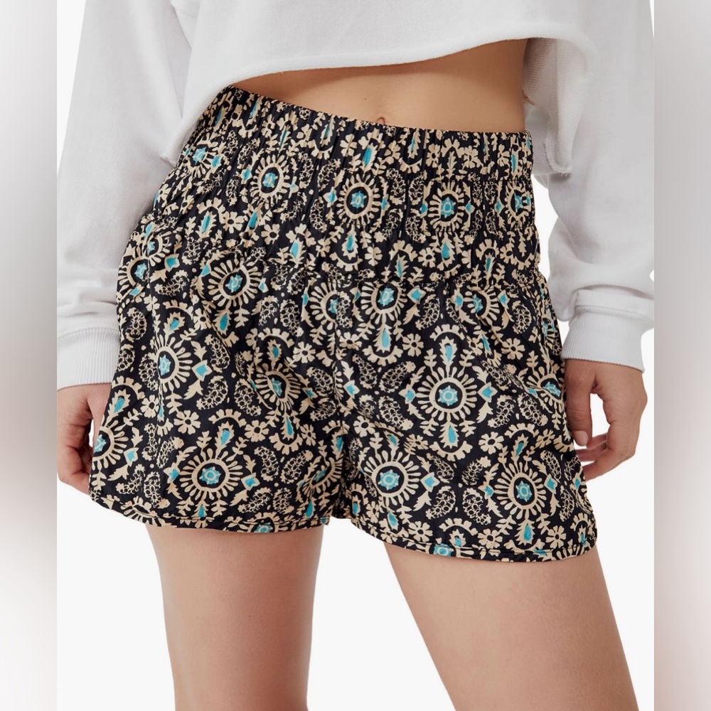 FP Movement The Way Home Shorts Size M